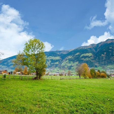 Scenic Apartment In Tirol With Garden Kaltenbach Zewnętrze zdjęcie